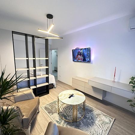 Urban Luxury Studios By Cozy Apartments Яссы Экстерьер фото